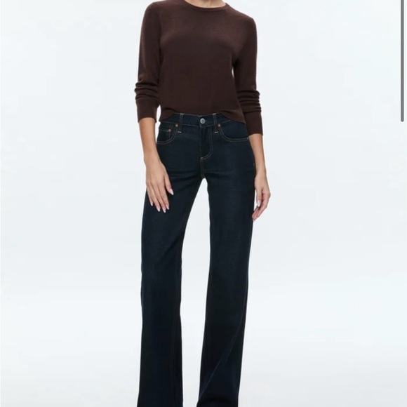 Alice + Olivia Denim - Alice + Olivia Bodie Dark Rinse Jeans, low rise, full length, perfect bootcut.